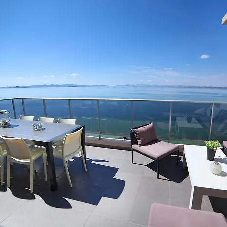 Club Apartment