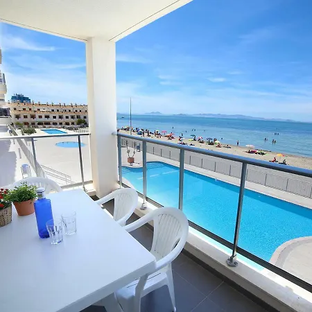 Club Apartment *
